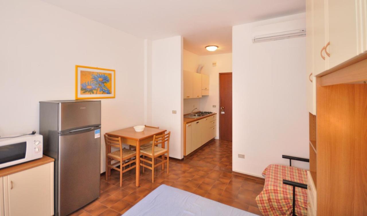 Residence Cavallino Bibione Buitenkant foto